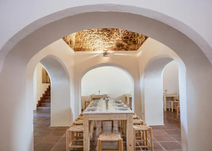 Convento Do Espinheiro, Historic Hotel & Spa
